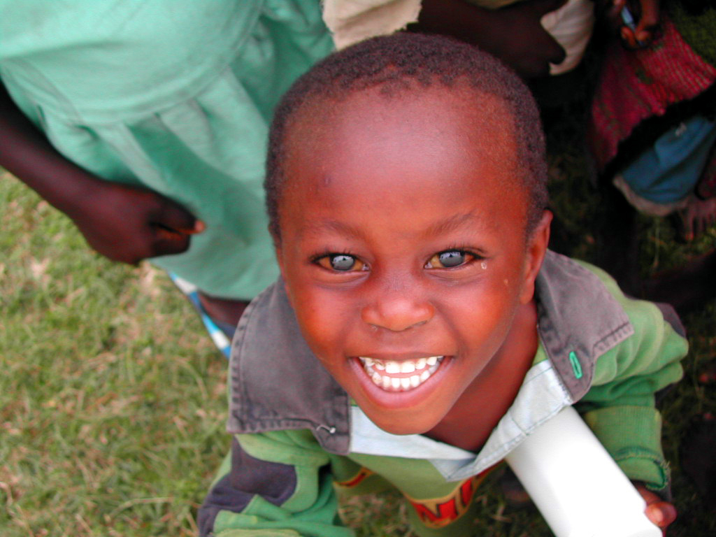 smiling-kenyan-boy-1515089